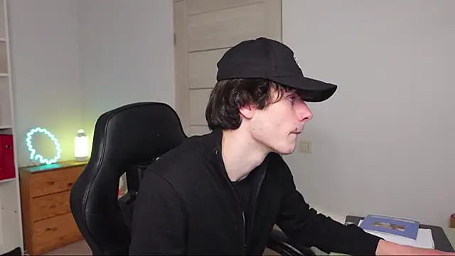 Daniel Shawnn online show from 22, 2, 2026