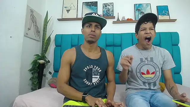 Interracial Snow Bunny online show from 24, 3, 2026