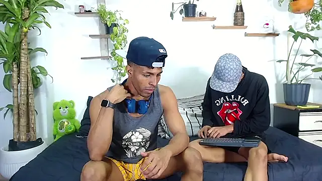 Interracial Snow Bunny online show from 10, 2, 2026