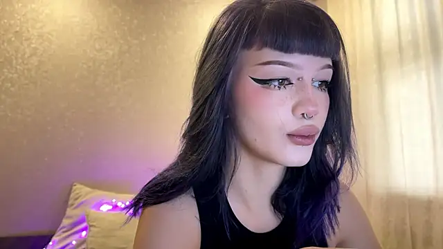 Snapshot of dieonisiaaaa chatting on 12, 1, 2026 dieonisiaaaa online show from 12, 1, 2026