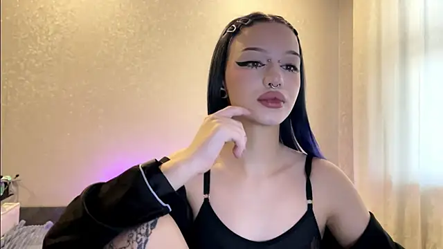 Snapshot of dieonisiaaaa chatting on 11, 1, 2026 dieonisiaaaa online show from 11, 1, 2026