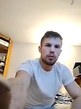 Snapshot of Bosik23 chatting on 14, 2, 2026 Bosik23 online show from 14, 2, 2026