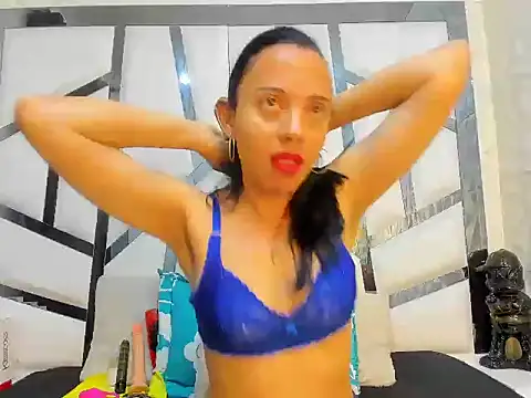 Snapshot of Lunahot68 chatting on 13, 1, 2026 Lunahot68 online show from 13, 1, 2026