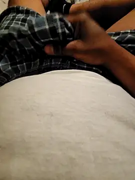 Snapshot of 115gunz chatting on 16, 2, 2026 115gunz online show from 16, 2, 2026