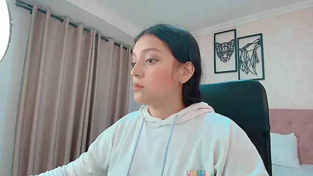 Snapshot of littlemolly_walcott chatting on 29, 6, 2026 littlemolly walcott online show from 29, 6, 2026