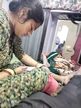 hornycouple20000 online show from 4, 3, 2026