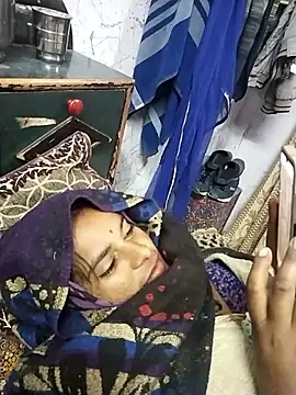 hornycouple20000 online show from 13, 1, 2026