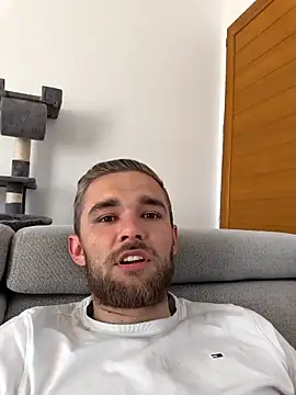 Benjamiinlt online show from 23, 4, 2026
