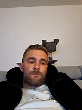 Benjamiinlt online show from 7, 4, 2026