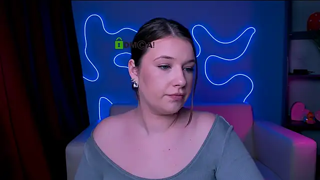 aurora kiss   online show from 9, 1, 2026