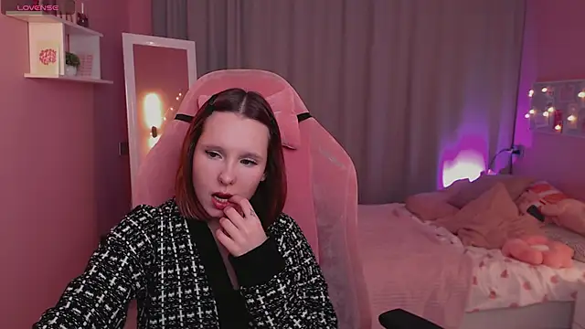 Haya Harareet online show from 10, 1, 2026