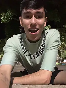 sweet twiink online show from 14, 4, 2026