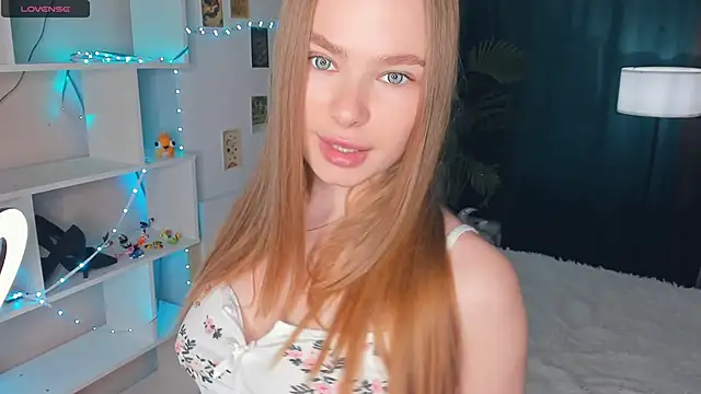 Icehoneybyte online show from 15, 4, 2026