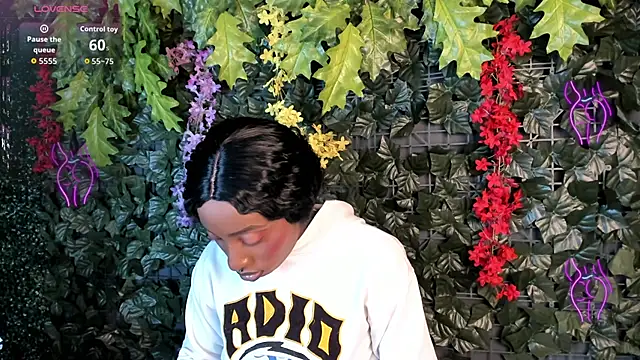 Isaa jonnes  online show from 9, 1, 2026