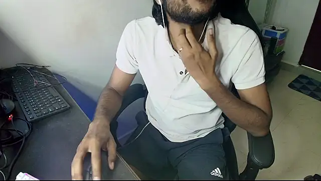 Snapshot of KneelForAlpha chatting on 26, 2, 2026 KneelForAlpha online show from 26, 2, 2026