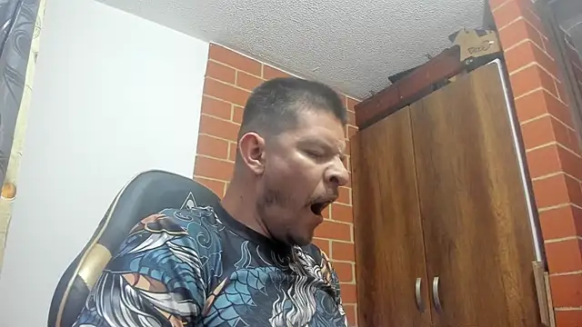 sexcolombia20 online show from 13, 4, 2026