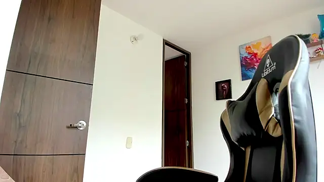 sexcolombia20 online show from 19, 3, 2026