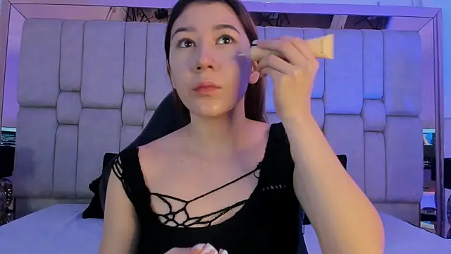 ElaRabbit online show from 8, 3, 2026