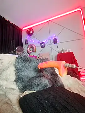 Isis Hot   online show from 21, 3, 2026