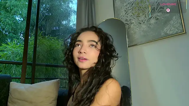 adelineevs online show from 14, 1, 2026
