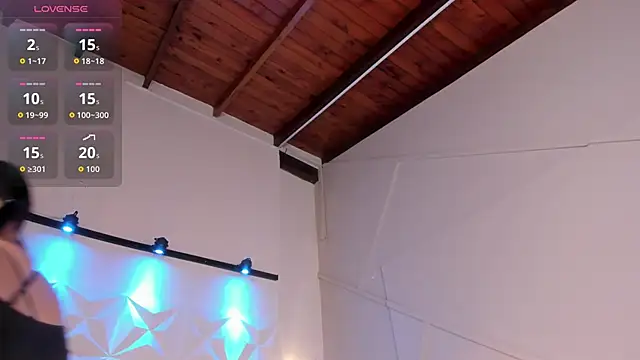 GabiSaenz  online show from 23, 4, 2026