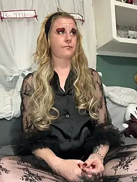 Autumn paige online show from 15, 2, 2026