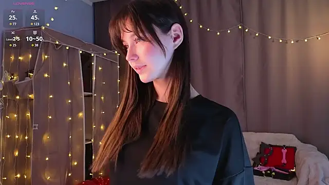 KiraYukimura online show from 11, 2, 2026