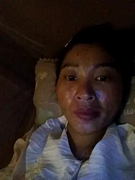 Snapshot of Hiniyk2 chatting on 4, 6, 2026 Hiniyk2 online show from 4, 6, 2026