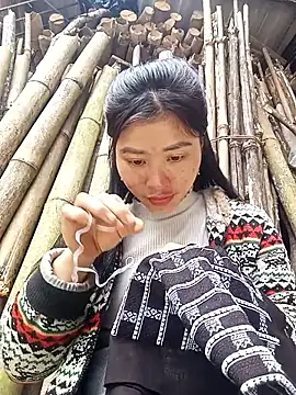 Snapshot of Hiniyk2 chatting on 11, 1, 2026 Hiniyk2 online show from 11, 1, 2026