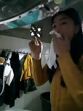 Hiniyk2 online show from 5, 2, 2026