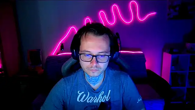 Rebalanced online show from 8, 5, 2026