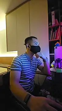 Snapshot of OnlyHand9x chatting on 6, 2, 2026 OnlyHand9x online show from 6, 2, 2026