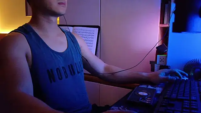 OnlyHand9x online show from 4, 7, 2026
