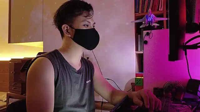 OnlyHand9x online show from 7, 7, 2026