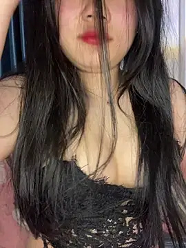 Linh DuongSexy online show from 24, 2, 2026