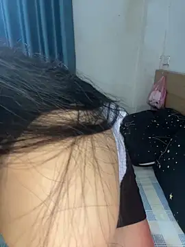 Linh DuongSexy online show from 4, 3, 2026