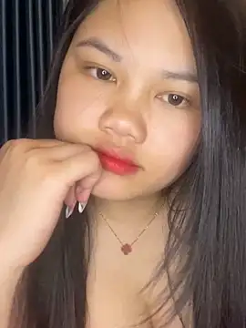 Linh DuongSexy online show from 8, 2, 2026