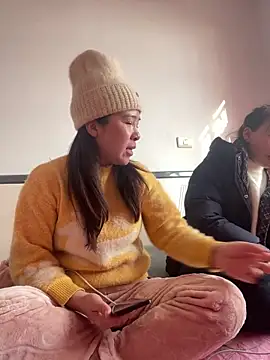 Snapshot of Faded_pink chatting on 6, 1, 2026 Faded pink online show from 6, 1, 2026