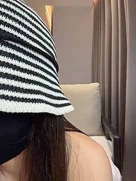 ZJbaby online show from 14, 6, 2026