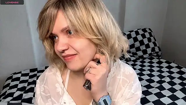 MelliSifuentes online show from 10, 1, 2026