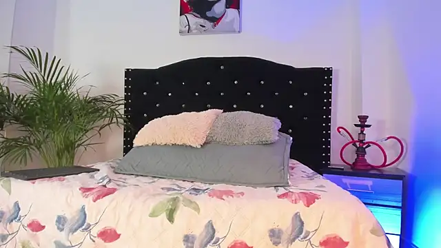 Liam saint online show from 2, 4, 2026