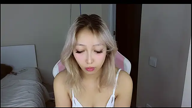 jasmilee online show from 1, 4, 2026