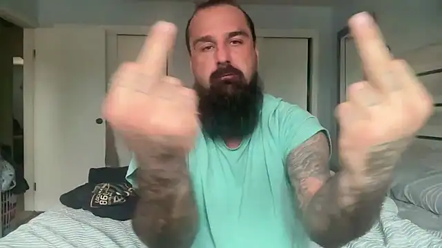 Snapshot of alphareign85 chatting on 10, 1, 2026 alphareign85 online show from 10, 1, 2026