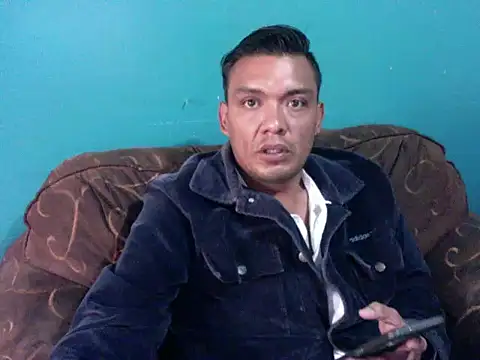 latinomoreno95 online show from 2, 2, 2026