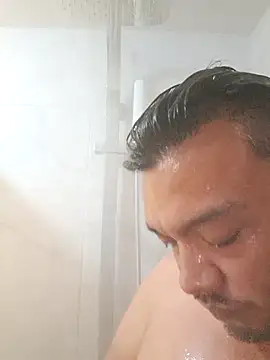 latinomoreno95 online show from 2, 5, 2026