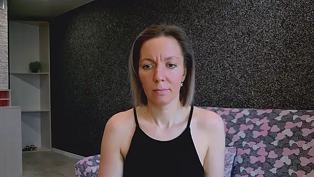 Amanda Luxe online show from 27, 3, 2026