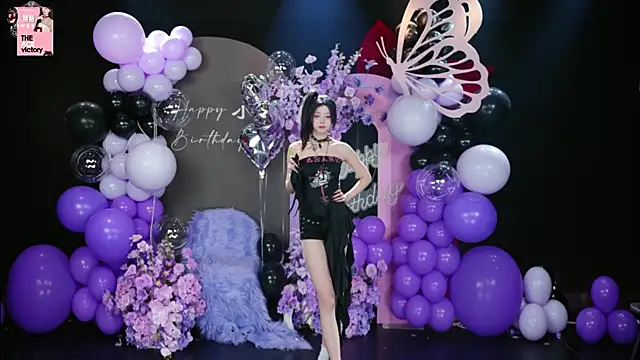 Shiny-girl7788 online show from 14, 3, 2026