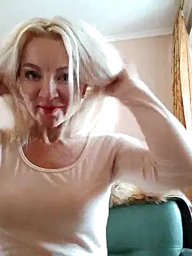 Snapshot of MiraStar984 chatting on 9, 2, 2026 MiraStar984 online show from 9, 2, 2026