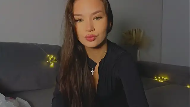 EmiDroll online show from 21, 2, 2026