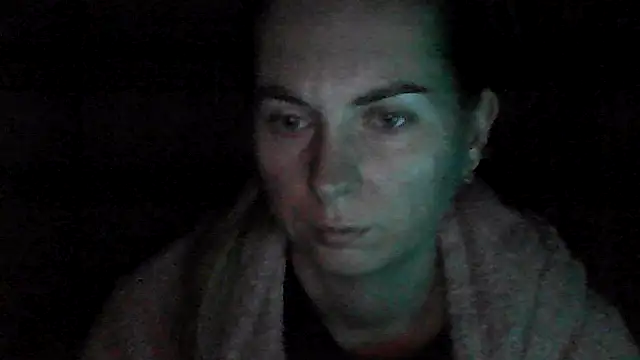 Snapshot of VikiLove765 chatting on 8, 1, 2026 VikiLove765 online show from 8, 1, 2026